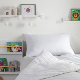 Slumberdown Little Slumbers Anti Allergy 4.5 Tog 100% Cotton Kids Single Bedset in White - thumbnail 2