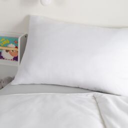 Slumberdown Little Slumbers Anti Allergy 4.5 Tog 100% Cotton Kids Single Bedset in White - thumbnail 3