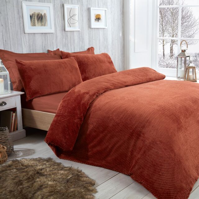Smart Living Luxury Super Soft & Reversible Waffle Teddy Fleece Duvet Set in Burnt Orange - Size: Super King - image 1