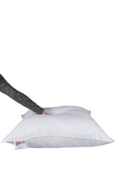 Homescapes Microfibre Euro Continental Square Pillow Pair - 80cm x 80cm in White - Size: 80 cm x 80 cm - thumbnail 3