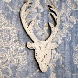 Shatchi Cream Christmas Wooden Hanging Deer Head Wall Decoration Xmas Home Office Holiday Decorative Centrepiece 26cm - thumbnail 4