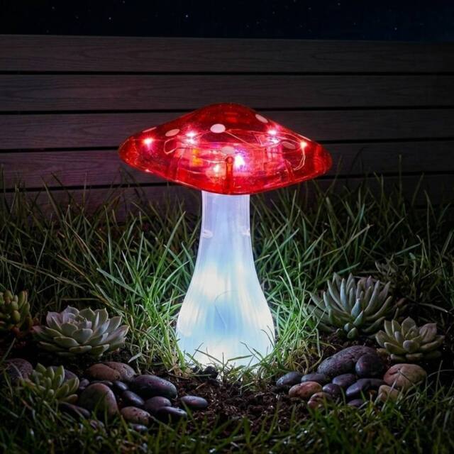 Garden Greatness Lunaria Magic Mushroom Solar Stake Light - image 1