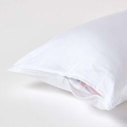 Homescapes Sateen Cotton Continental Pillowcase 400 TC, 40 x 80 cm in White - thumbnail 3