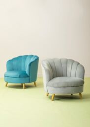 Orsina Velvet Scalloped Armchair, Supportive Armrest Lounge Chair, Easy to Clean Velvet Accent Chair in Blue - thumbnail 5