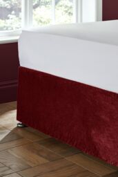 Catherine Lansfield 'Kingsley Matt Velvet' Elasticated Divan Base Wrap in Raspberry - Size: Double - thumbnail 4
