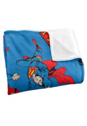 Warner Brothers Superman Officially Licensed Silky Touch Super Soft Throw Blanket 152 x 127 cm in White - thumbnail 3