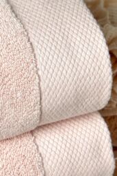 CHRISTY 'Luxe' Elegant 100% Turkish Cotton 730GSM Towels in Pink - thumbnail 3