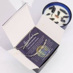 Serenityy Zodiac Crystal Candle with Gemstone Bracelet - Gemini in Blue - thumbnail 2