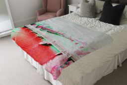 Benjamin Tate Design London Eye Veiw Red Blanket in Natural - Size: 120 cm x 150 cm - thumbnail 3