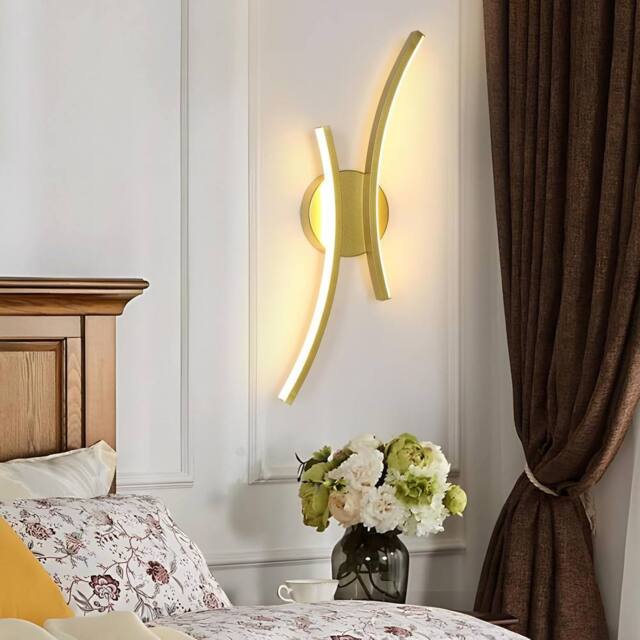 Goeco LED Indoor Wall Light Modern LED Wall Lamp Acrylic 3000K Curved Design in Gold - image 1