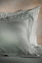 Soak&Sleep Misty Green French Linen Oxford Pillowcase Pair in Pale Green - thumbnail 1