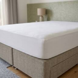 REGIONAL FURNISHINGS 30CM Memory Foam Mattress Orthopaedic Medium Firm 3FT 4FT 4FT6 5FT 6FT in White - Size: Single - thumbnail 1