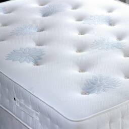 Bedmaster Anniversary Backcare Pocket Sprung Mattress in White - Size: Small Double - thumbnail 2