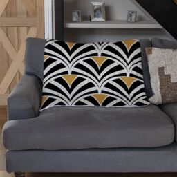 Benjamin Tate Design Black & Gold Shells Geometric Blanket in Natural - Size: 120 cm x 150 cm - thumbnail 2