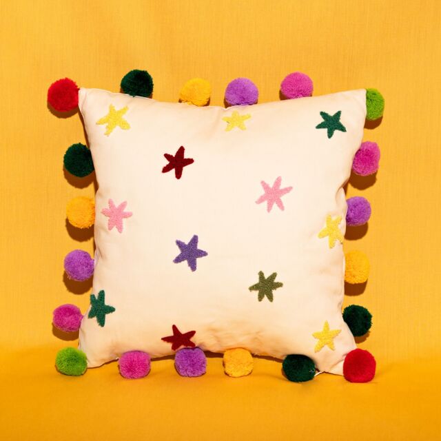 Raspberry Blossom Tufted Stars Cushion with Pom Poms - Size: 40 cm x 40 cm - image 1