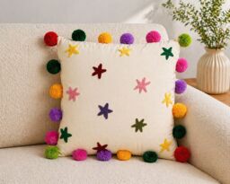 Raspberry Blossom Tufted Stars Cushion with Pom Poms - Size: 40 cm x 40 cm - thumbnail 2