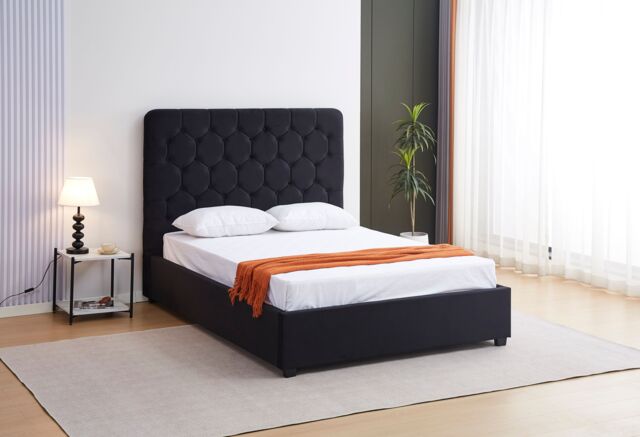Seconique Madison Ottoman 5' Bed (King) in Black - Size: King - image 1