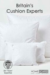 Homescapes Duck Feather Cushion Pads - Luxury Cushion Filler & Inserts in White - Size: 50 cm x 35 cm - thumbnail 6