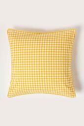 Homescapes Cotton Gingham Check Cushion Cover in Yellow - Size: 60 cm x 60 cm