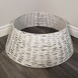 Samuel Alexander 48/70cm KD Willow Christmas Tree Skirt Wicker Rattan- Large White Wash