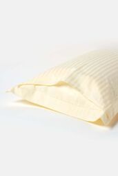 Homescapes Egyptian Cotton Satin Stripe Oxford Pillowcase 330 TC in Bright Yellow - thumbnail 3