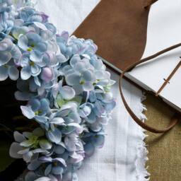 Lemon Pavilion Furniture and Decor Artificial Hydrangea Bunch - Plastic - L23 x W23 x H47 cm - Blue - thumbnail 2
