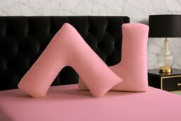 Snug City Microfibre Soft Touch V Shape Plain Dyed Pillowcase in Pink