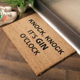 Artsy Mats Knock Knock It's O'Clock Doormat in Black - Size: 40 cm x 60 cm - thumbnail 3