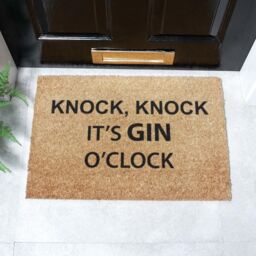 Artsy Mats Knock Knock It's O'Clock Doormat in Black - Size: 40 cm x 60 cm - thumbnail 2