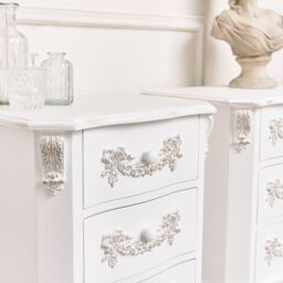 Melody Maison Pair Of Antique White 3 Drawer Bedside Tables - Pays Blanc Range - thumbnail 6