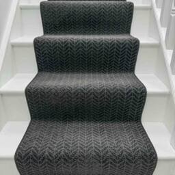 runrug Stair Runner Carpet for Staircases - Soft & Comfy, 9mm - 'Empire' in Dark Grey - Size: 60 cm x 570 cm - thumbnail 5