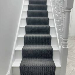 runrug Stair Runner Carpet for Staircases - Soft & Comfy, 9mm - 'Empire' in Dark Grey - Size: 60 cm x 570 cm - thumbnail 3