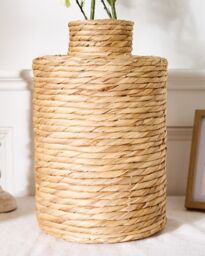 Dibor Traditional Water Hyacinth Stem Home Decor Flower Vase in Natural - Size: Medium - thumbnail 3