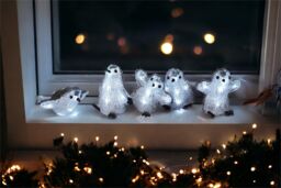 Netagon Christmas Festive Set of 5 Acrylic Outdoor & Indoor Battery Operated Penguins With Timer in White - thumbnail 4