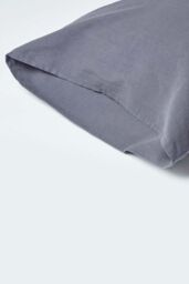 Homescapes Linen Housewife Pillowcase, King in Dark Grey - thumbnail 3