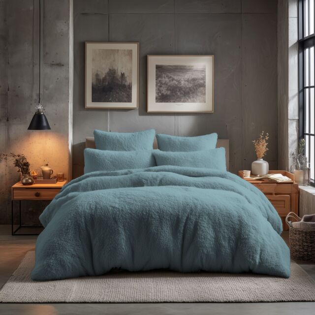 Snug City Teddy Bear Fleece Soft Cosy Duvet Cover + Pillow Case Set in Blue - Size: Double - image 1