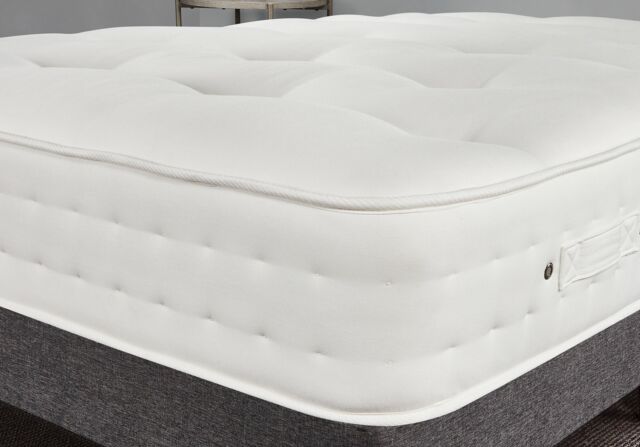 Sloomy Backcare 2000 Pocket Sprung Mattress in White - Size: King - image 1