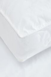 Catherine Lansfield 'Luxury Box' Cotton Pillow in White - thumbnail 3