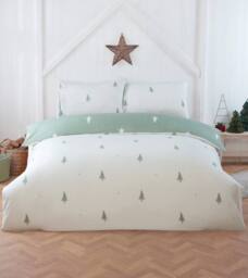 Rapport Home Fir Microfibre Reversible Duvet Cover Set with Pillowcase in Green - Size: King - thumbnail 7