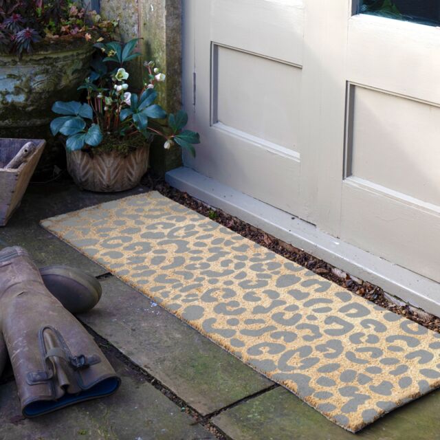 Artsy Mats Grey Leopard Print Patio Doormat in Beige - Size: 40 cm x 120 cm