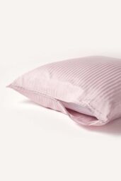 Homescapes Continental Egyptian Cotton Pillowcase 330 TC, 80 x 80 cm in Dusty Pink - thumbnail 3