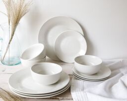Mikasa 12 Piece Porcelain 'Alexis' Dinner Set, White, Gift Boxed in White - thumbnail 6