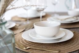 Mikasa 12 Piece Porcelain 'Alexis' Dinner Set, White, Gift Boxed in White - thumbnail 2