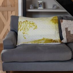 Benjamin Tate Design Golden Tiger Search Blanket in Natural - Size: 120 cm x 150 cm - thumbnail 2