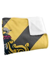 Warner Brothers Harry Potter Hufflepuff Crest 4 Blanket 152 x 127 cm in White - thumbnail 3