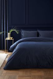 Catherine Lansfield 'Kingsley' Soft Matt Velvet Duvet Cover Set in Navy - Size: Single