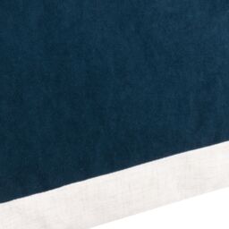 Yard Auden Matte Velvet Cushion in Indigo - Size: 50 cm x 50 cm - thumbnail 5