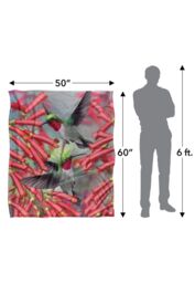 JQ Licensing Royce Mcclure Hummingbirds Silky Touch Super Soft Throw Blanket 152 X 127 cm in White - thumbnail 5