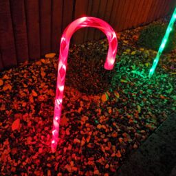 Samuel Alexander 4pcs 62cm Premier Outdoor Multicoloured Christmas Candy Cane LED Path Lights for Garden - thumbnail 6