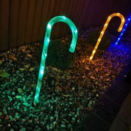 Samuel Alexander 4pcs 62cm Premier Outdoor Multicoloured Christmas Candy Cane LED Path Lights for Garden - thumbnail 5